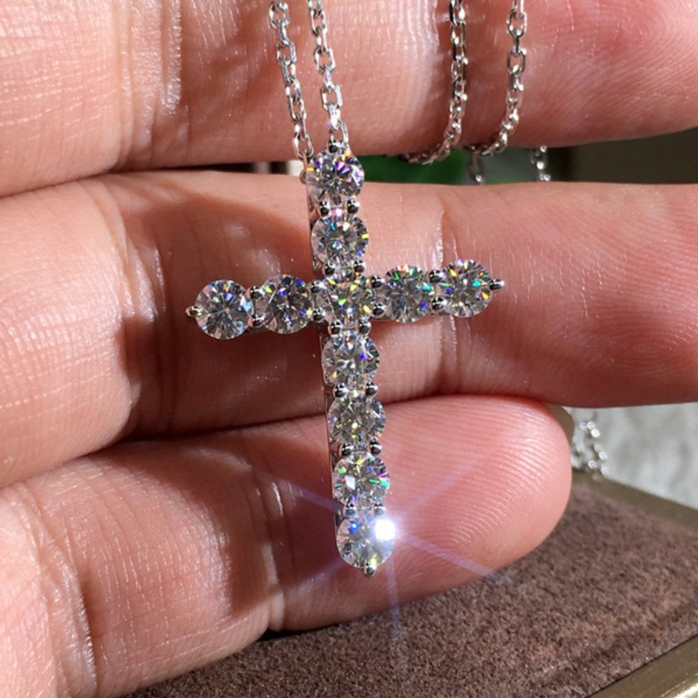 NEW 925 Sterling Silver Diamond Cross Necklace A - Picture 2 of 4